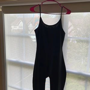 Black shein jumpsuit. Size US 6 womens. 95%polyester. Super soft!